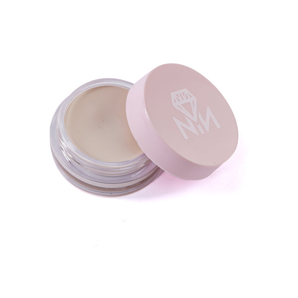 Corrector Nathacha Nina